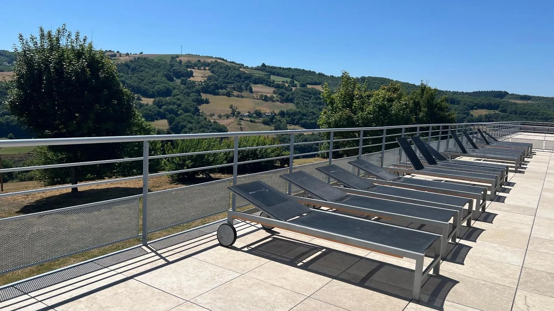 Appartement T2 Avec Piscine Vallee Du Tarn Trébas 0*,  France